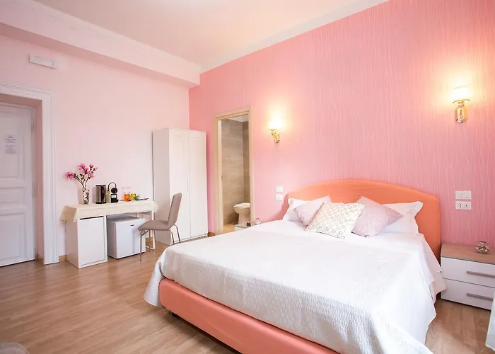 Bq House Castello Luxury Oda ve Kahvaltı 3*